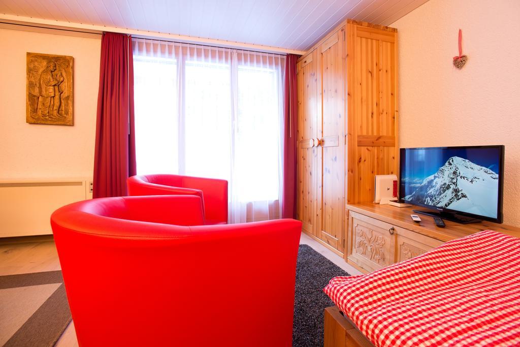 Mom - Alpine Boutique Apartments, Grindelwald Gletscher, Eiger View Terrace Studio 客房 照片